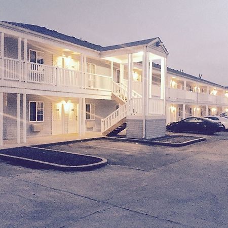 Madison Inn Lodge Fredericktown Exterior photo