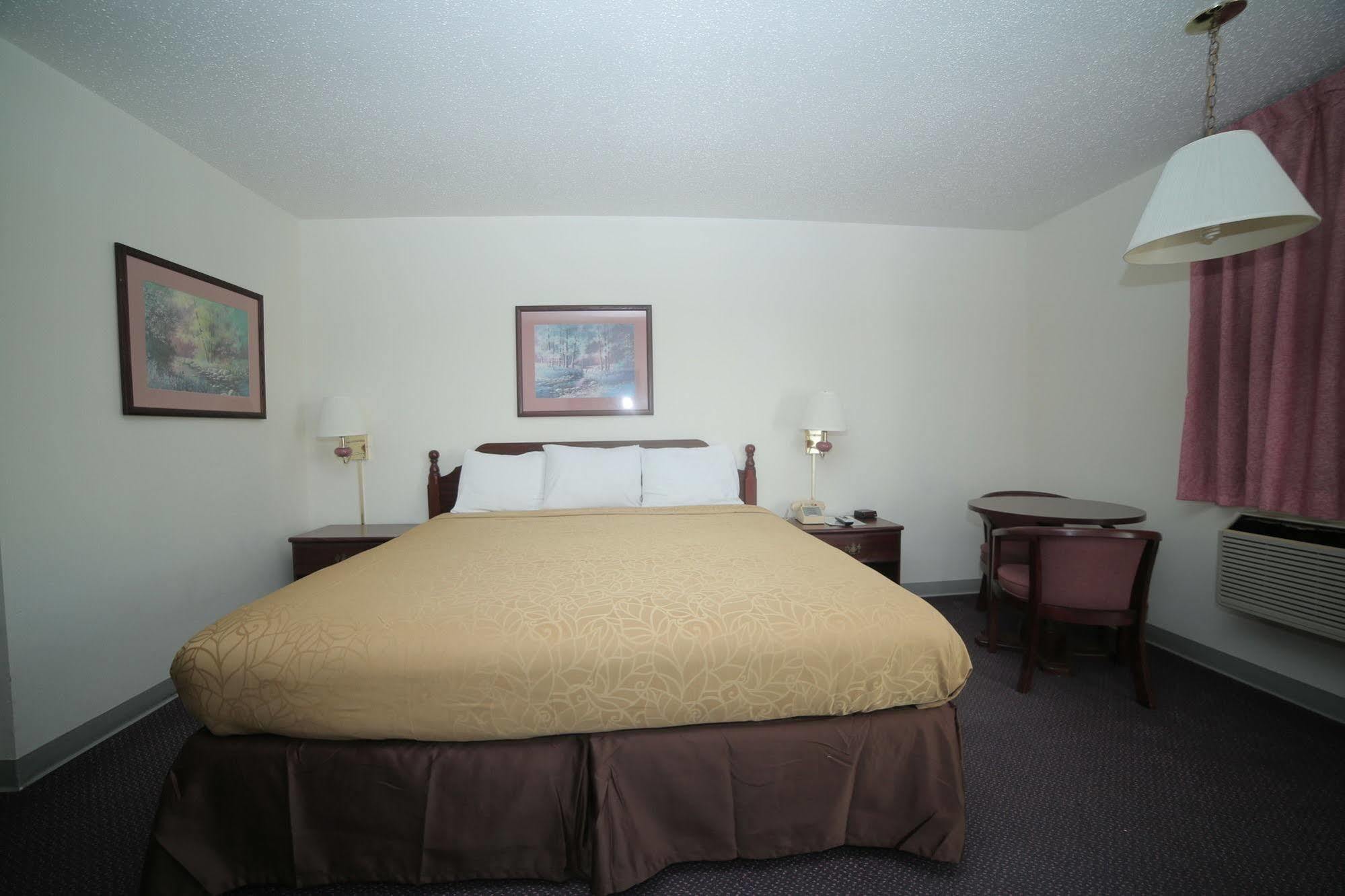Madison Inn Lodge Fredericktown Exterior photo