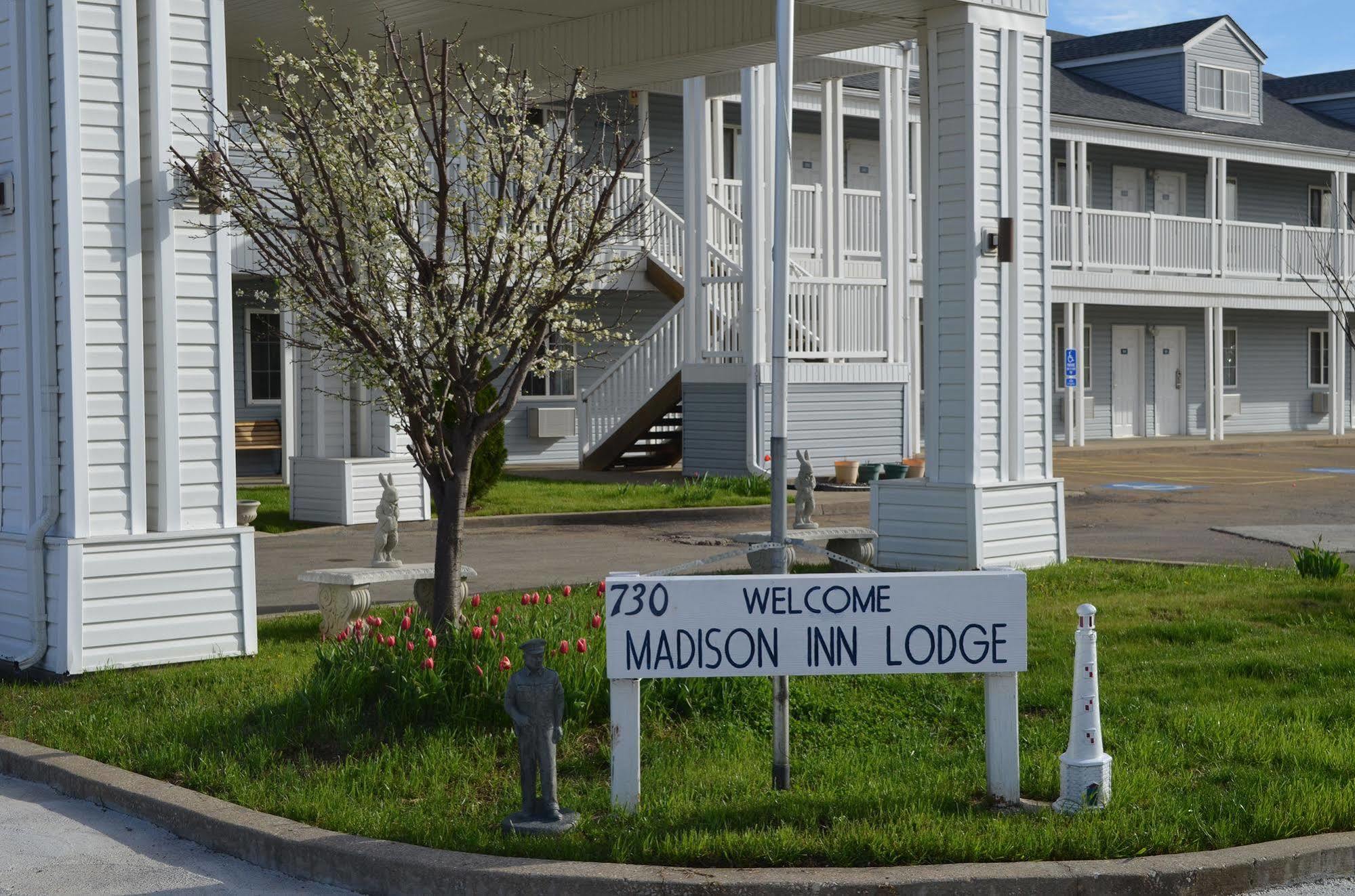 Madison Inn Lodge Fredericktown Exterior photo