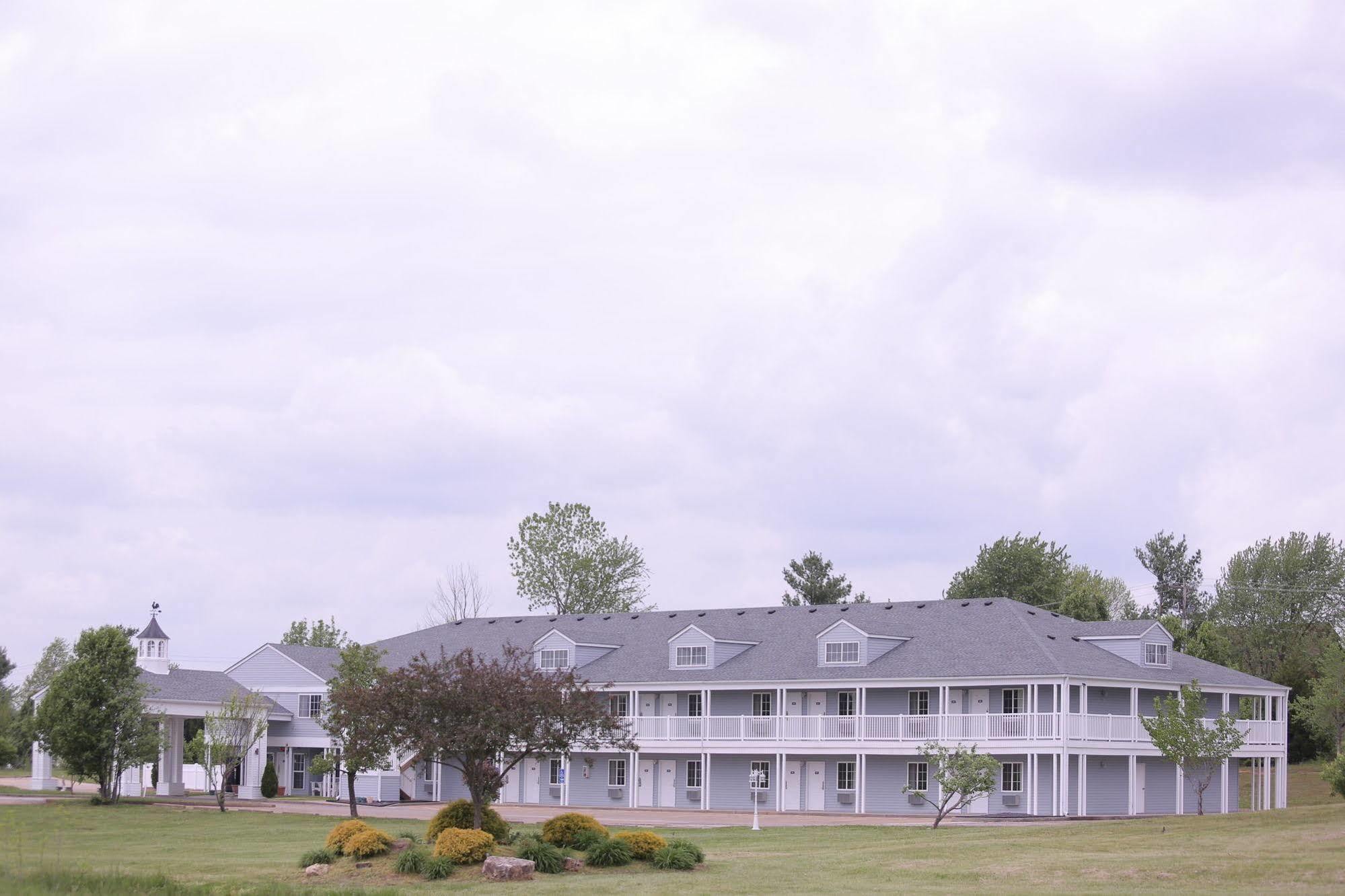Madison Inn Lodge Fredericktown Exterior photo